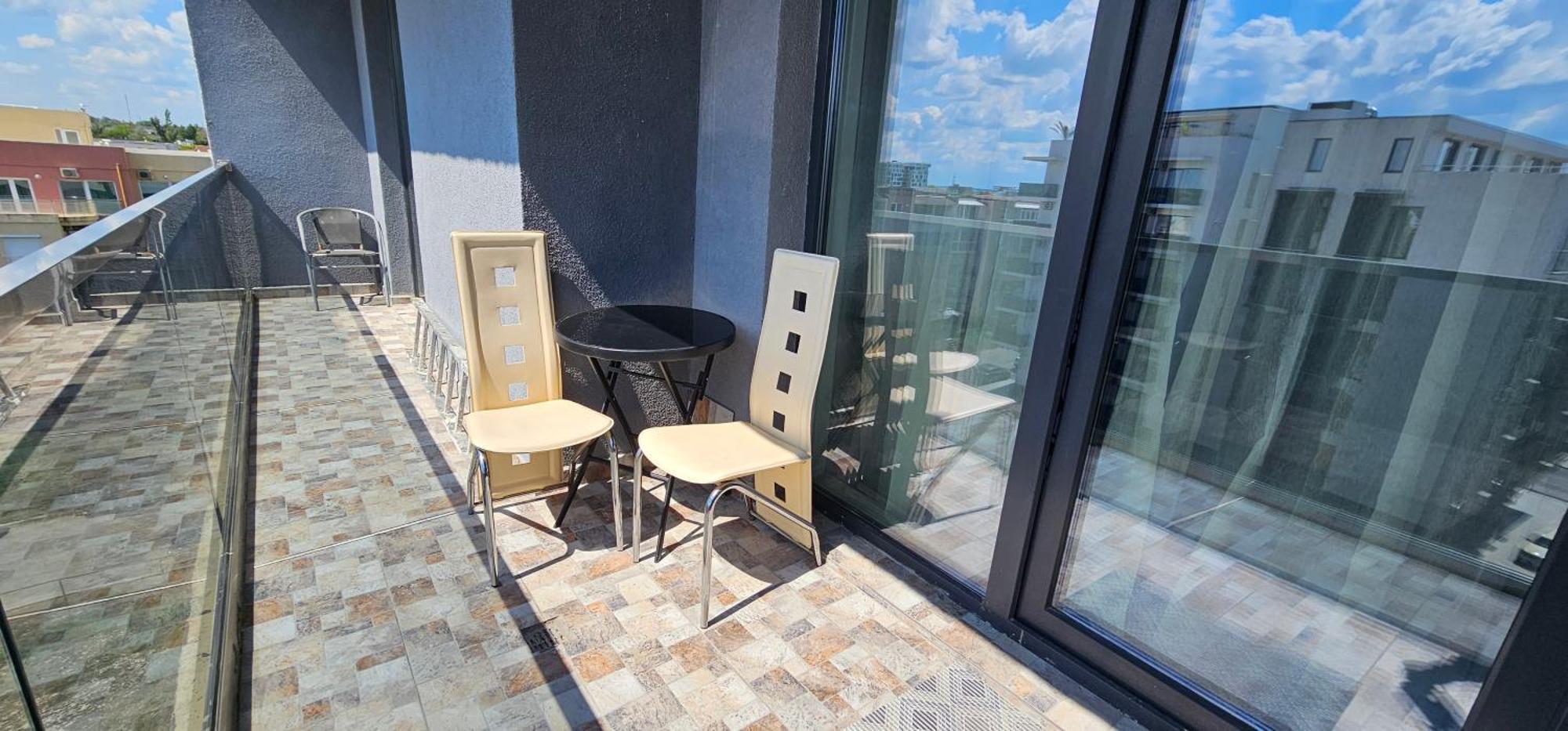 Luxury Aparthotel Promenada In Building Stefan Prima Linie La Mare Năvodari Eksteriør bilde