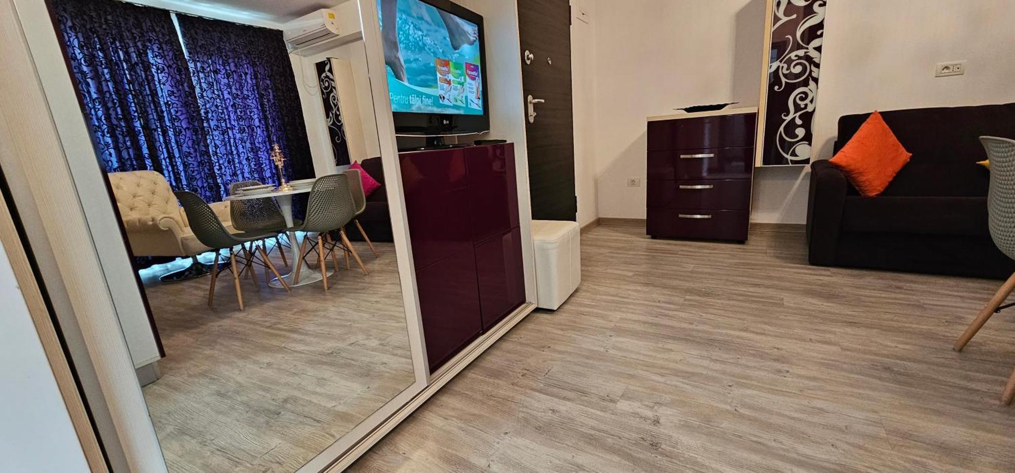 Luxury Aparthotel Promenada In Building Stefan Prima Linie La Mare Năvodari Eksteriør bilde
