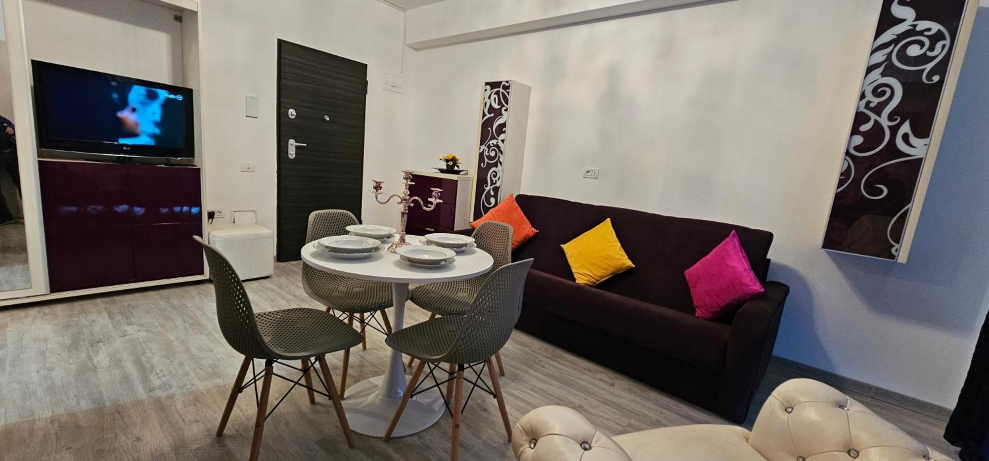 Luxury Aparthotel Promenada In Building Stefan Prima Linie La Mare Năvodari Eksteriør bilde
